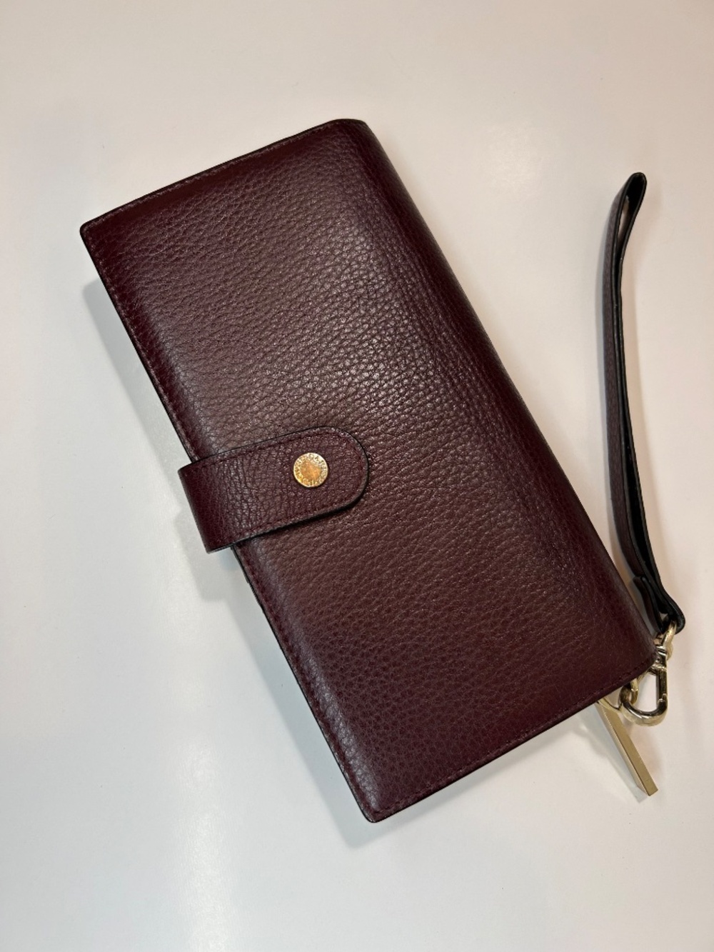 Danier Women’s Leather Long Wallet Multi ID Card Holder Clutch Purse Burgundy - Picture 13 of 13